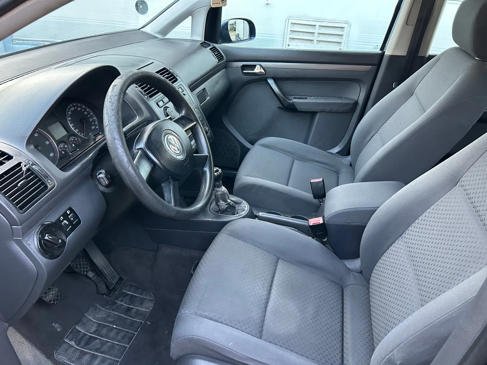 VW Touran 1.9TDI - изображение 8