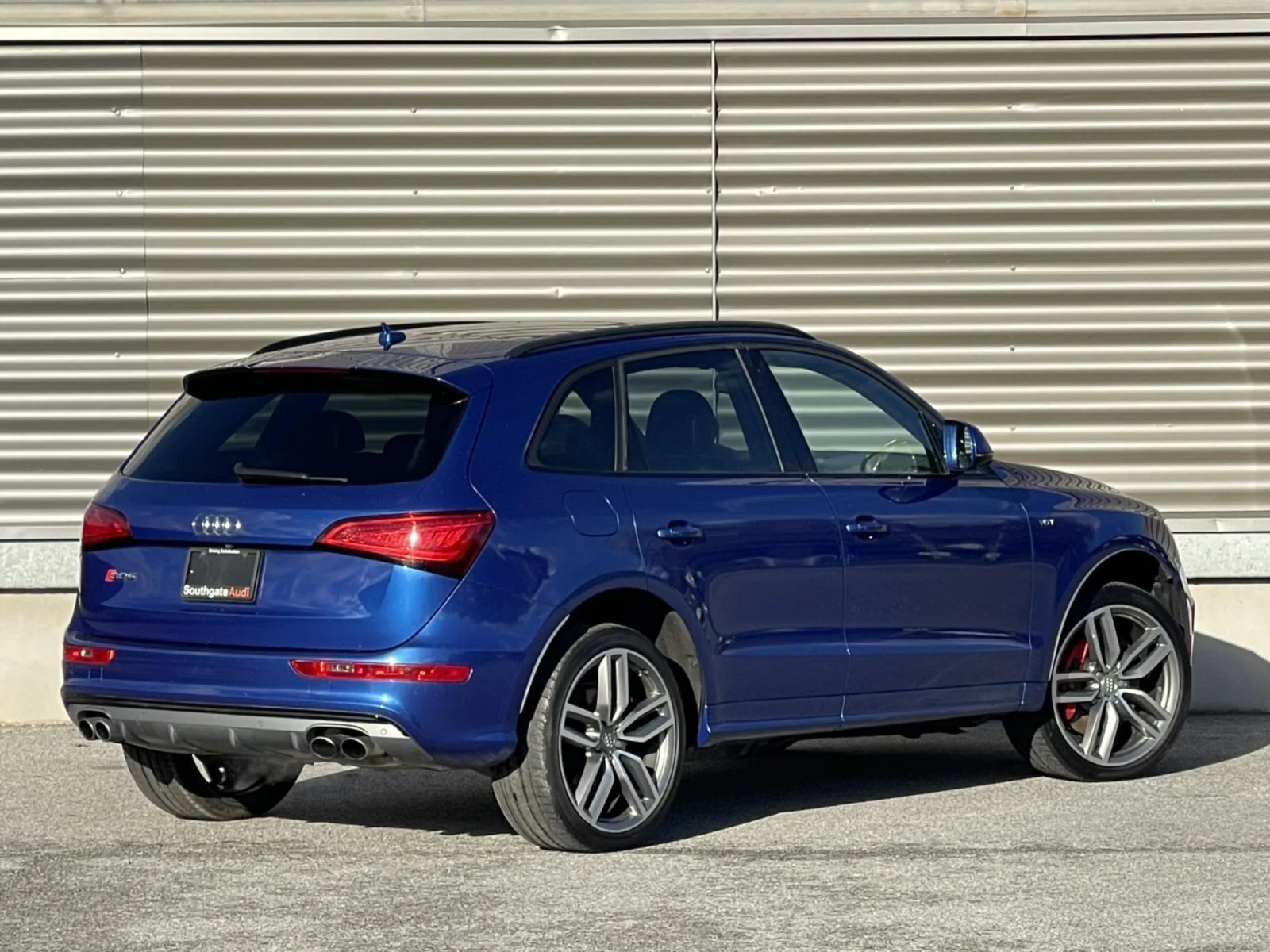 Audi SQ5  - изображение 7