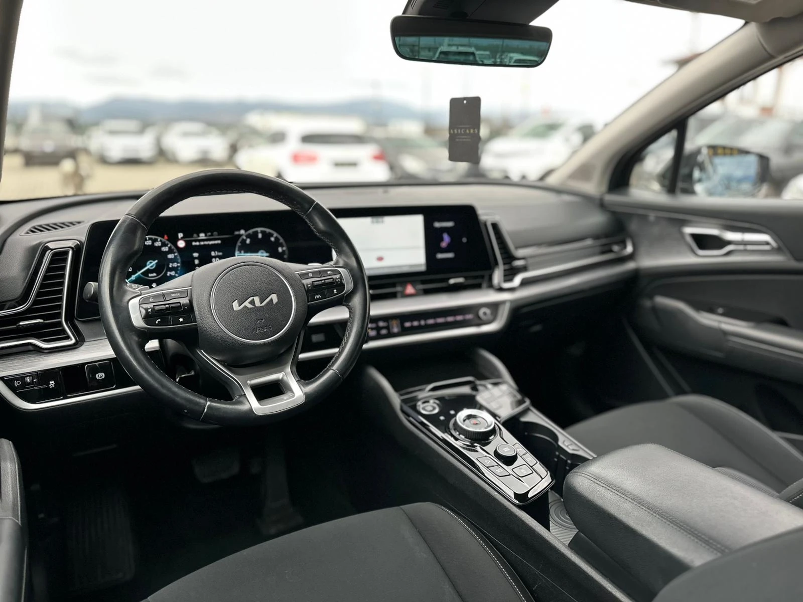 Kia Sportage / 1.6 CRDI / MILD HYBRID / 127000 KM / TOP /, снимка 9 - Автомобили и джипове - 53914751