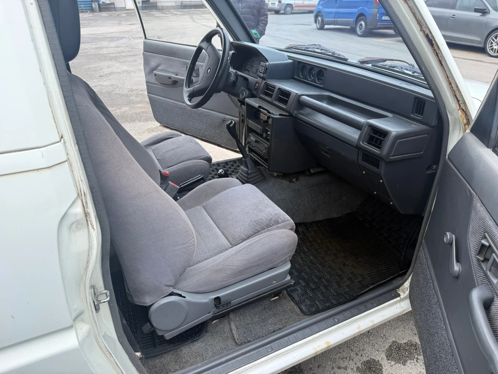 Daihatsu Feroza, снимка 10 - Автомобили и джипове - 53952715