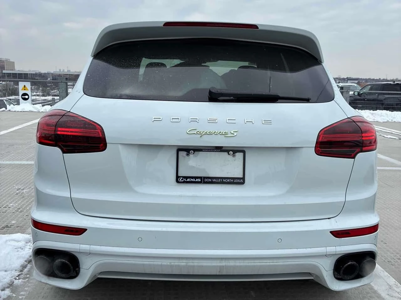 Porsche Cayenne S E Hybrid  CARFAX, снимка 4 - Автомобили и джипове - 54109896