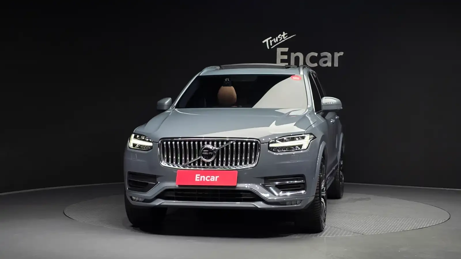 Volvo Xc90 D5 INSCRIPTION| B&W| DISTRONIC| ПАНО| 7 МЕСТНА, снимка 2 - Автомобили и джипове - 55211442