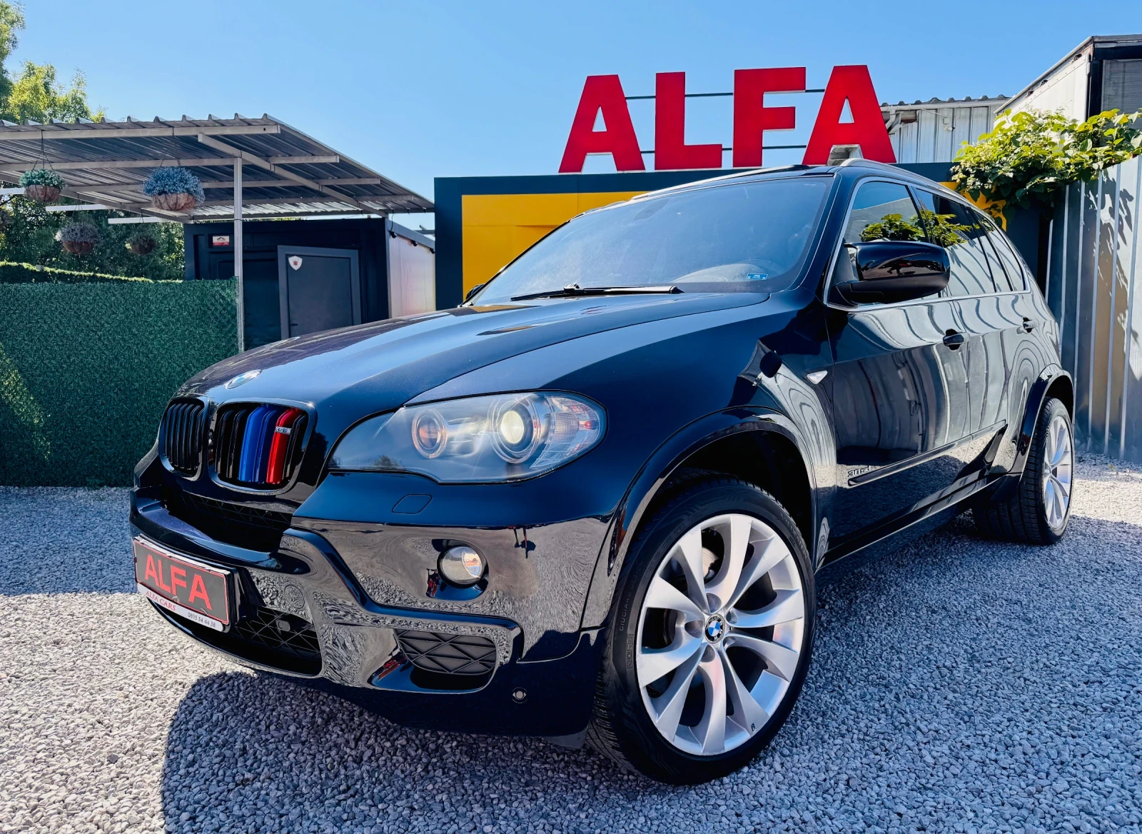 BMW X5 3.5sd/BI-TURBO/M-PACKET//ПАНОРАМА/СПОРТ/НОВА КОЛА/, снимка 2 - Автомобили и джипове - 55989758