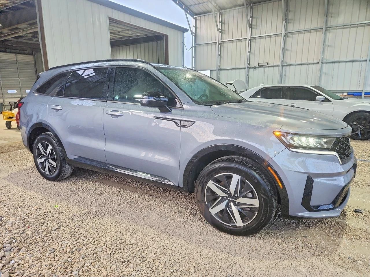 Kia Sorento 2.5l Ex, снимка 4 - Автомобили и джипове - 56041534