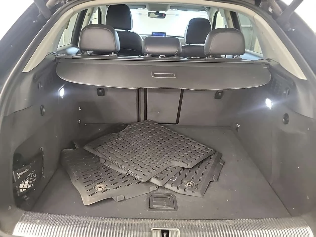 Audi Q3  PROGRESSIV / CARFAX / ЦЕНА ДО БЪЛГАРИЯ, снимка 15 - Автомобили и джипове - 56370281