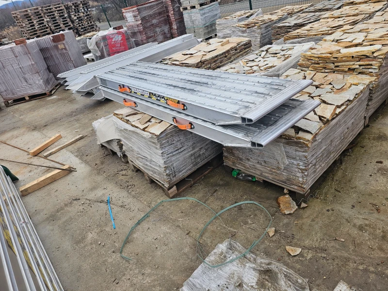 Допълнително оборудване Друг вид Продавам чисто нови рампи , снимка 2 - Индустриална техника - 52565505