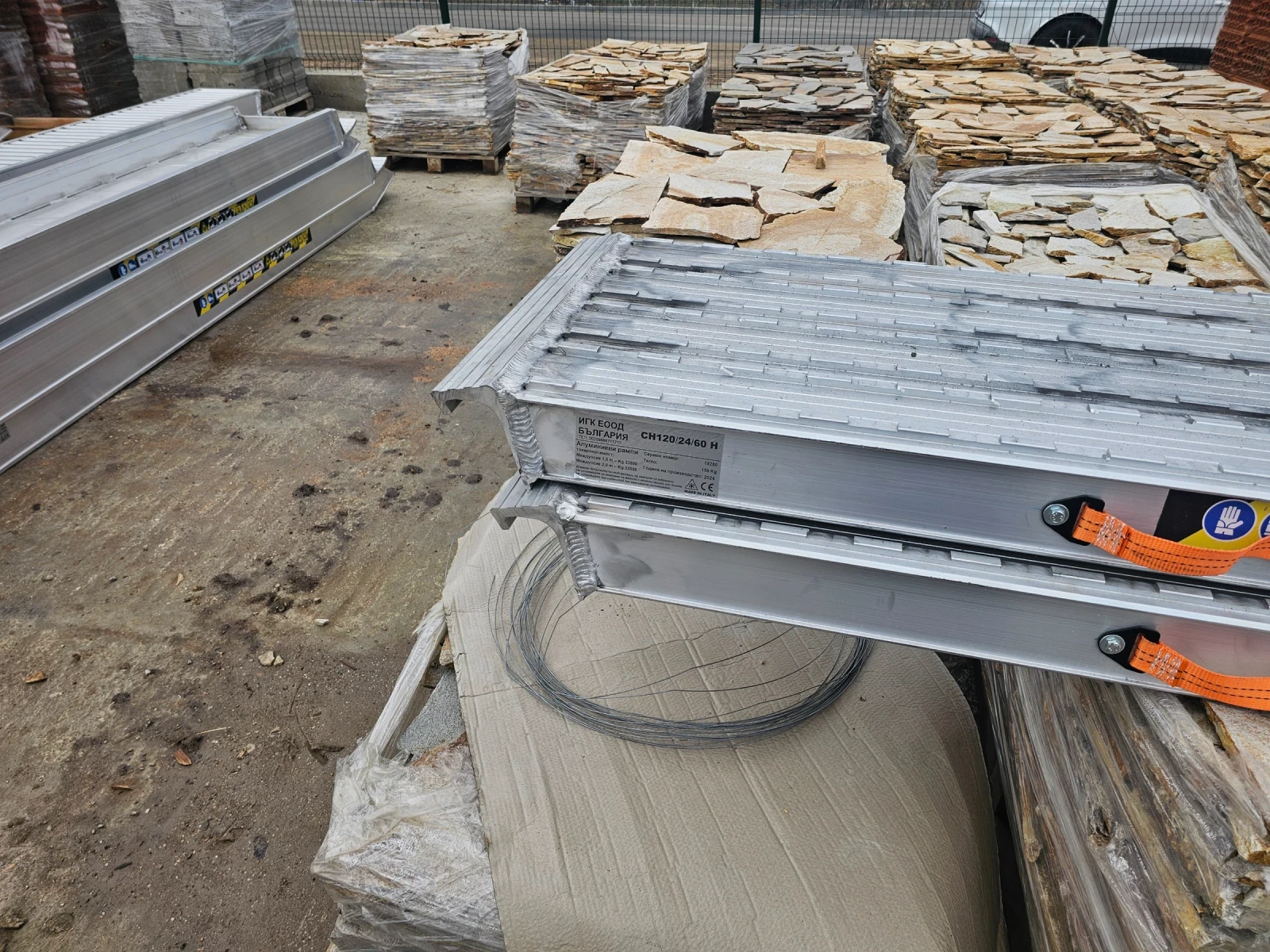 Допълнително оборудване Друг вид Продавам чисто нови рампи , снимка 1