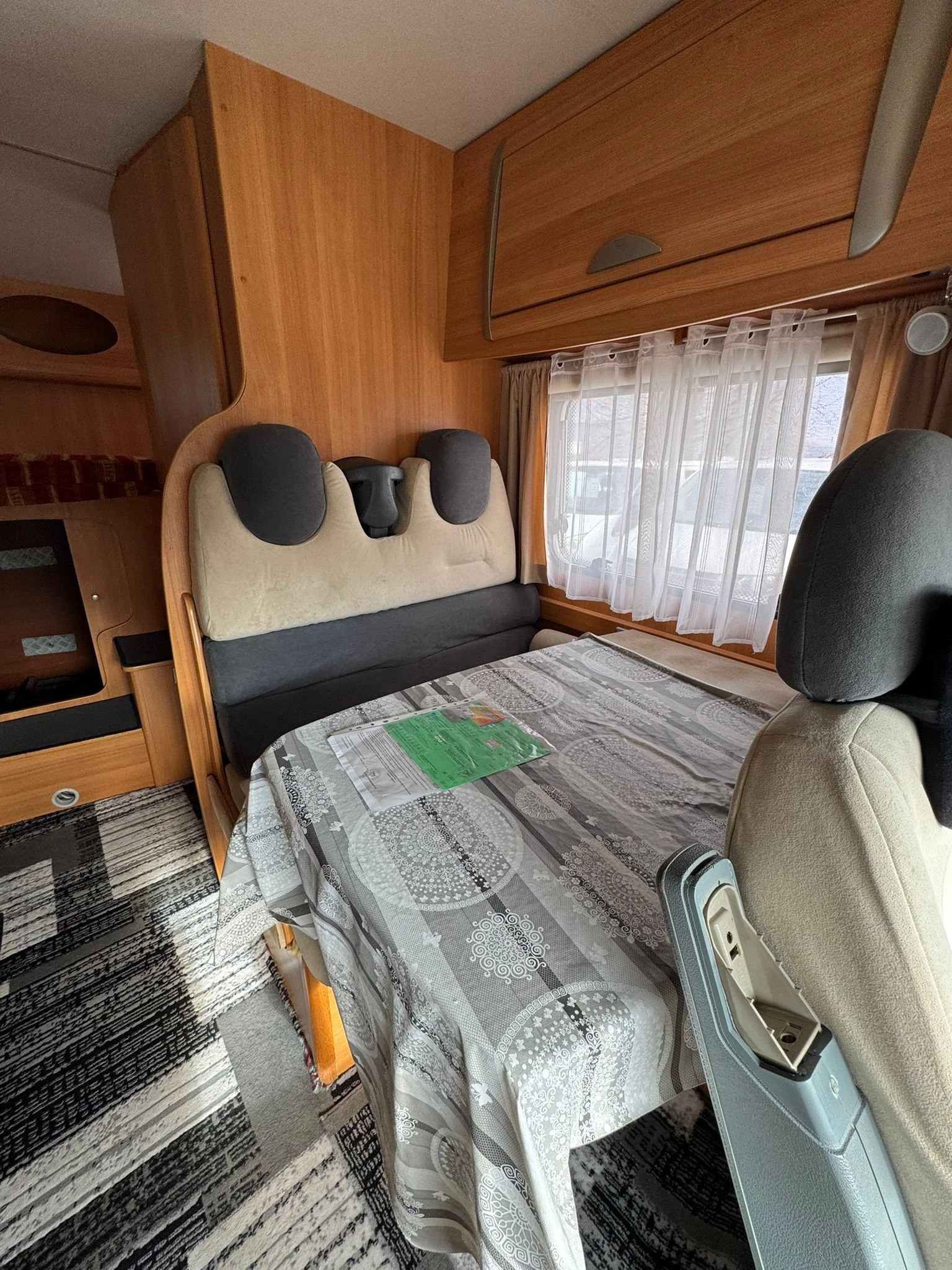 Кемпер Ford Tranzit 2.2tdi, снимка 15 - Каравани и кемпери - 36692017