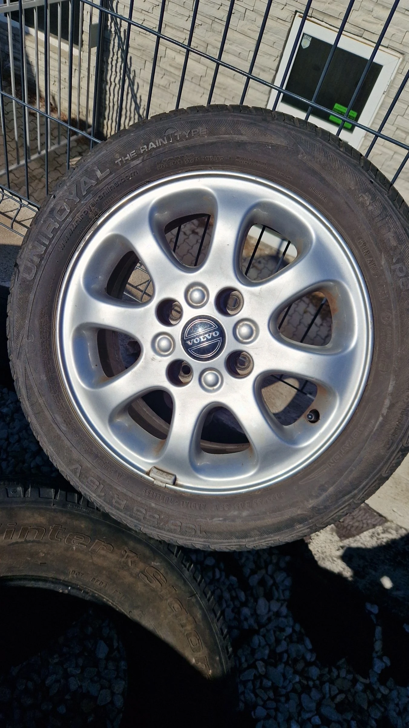    195/55R15  Volvo | Mobile.bg   4