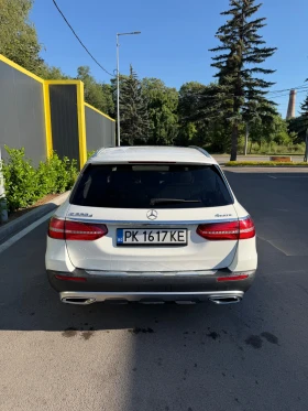 Mercedes-Benz E 220 D 4MATIC All-TERRAIN, снимка 4