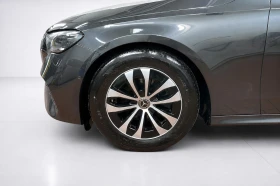 Mercedes-Benz E 200, снимка 4