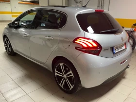 Peugeot 208, снимка 7