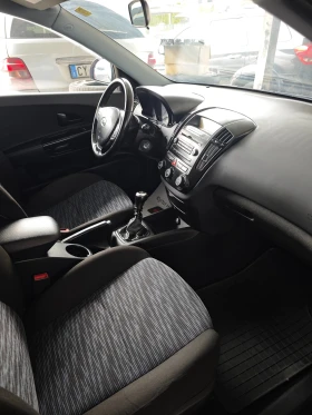 Kia Ceed 1.4I , снимка 12