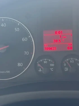 VW Golf Plus - 5000 лв. / 2556.46 € - 26567831 7