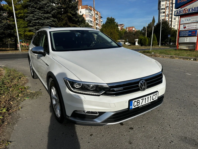 VW Alltrack 2.0 TDi 240 к.с. 4MOTION DIGITAL МАСАЖ LED ФАР, снимка 3 - Автомобили и джипове - 42508272