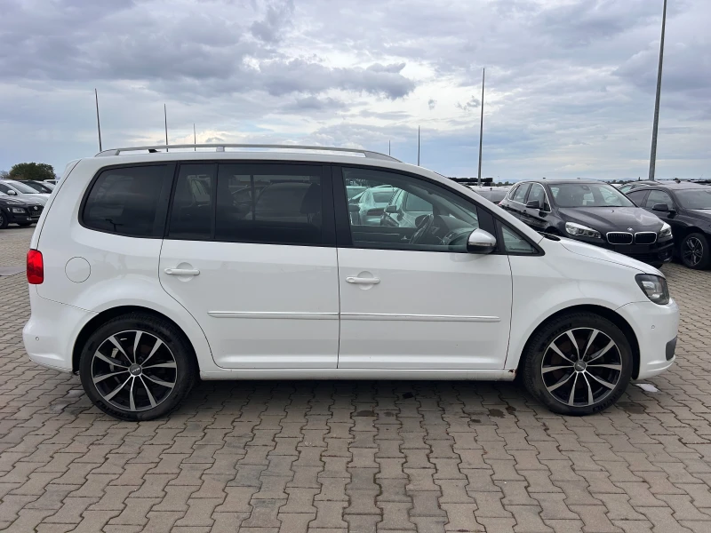 VW Touran 2.0TDI AVTOMAT/NAVI EURO 5, снимка 4 - Автомобили и джипове - 47295684