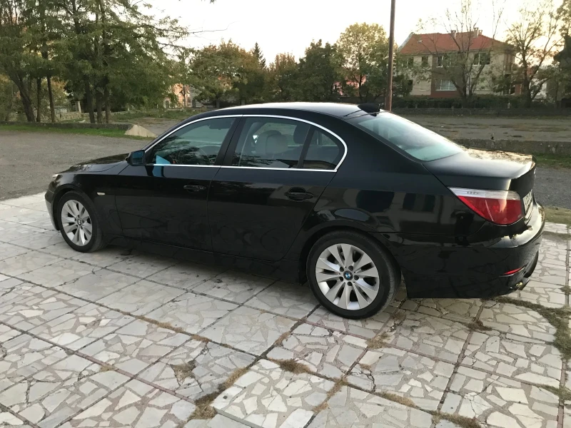 BMW 520, снимка 8 - Автомобили и джипове - 47657497