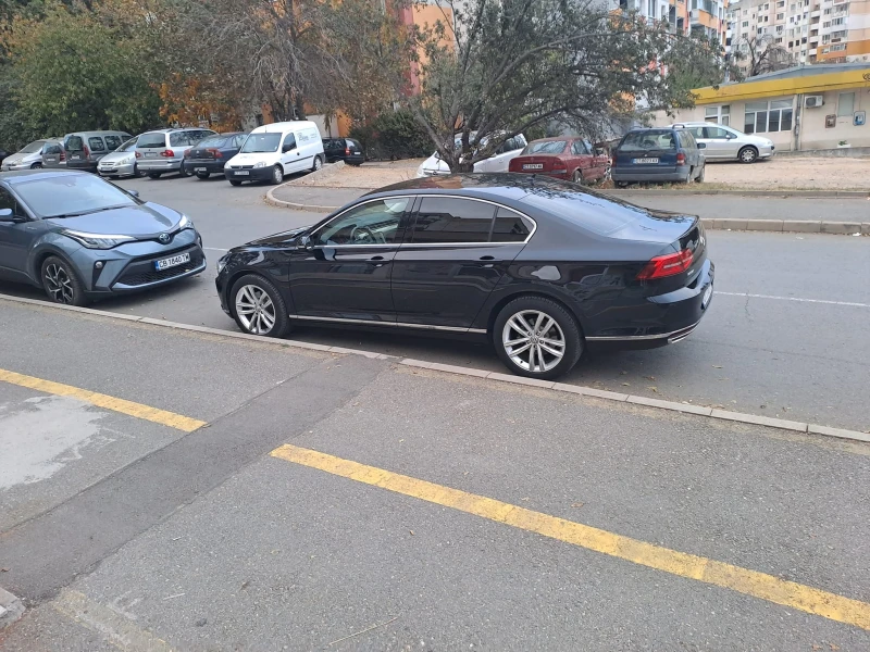 VW Passat B8 Highline, снимка 4 - Автомобили и джипове - 47976571