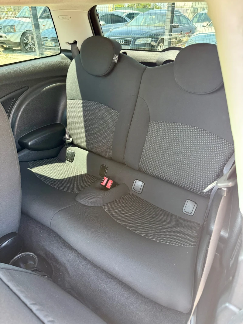 Mini One 1.6, снимка 11 - Автомобили и джипове - 50539981