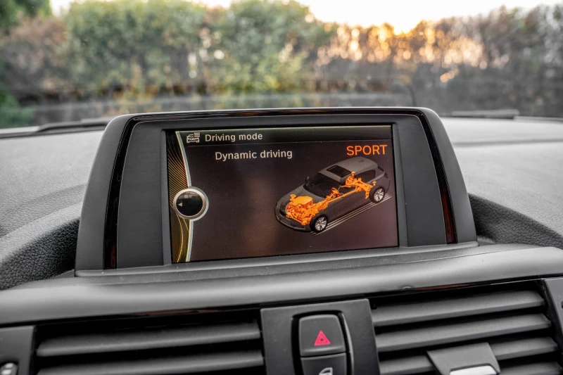 BMW 116 F20, снимка 14 - Автомобили и джипове - 51321503