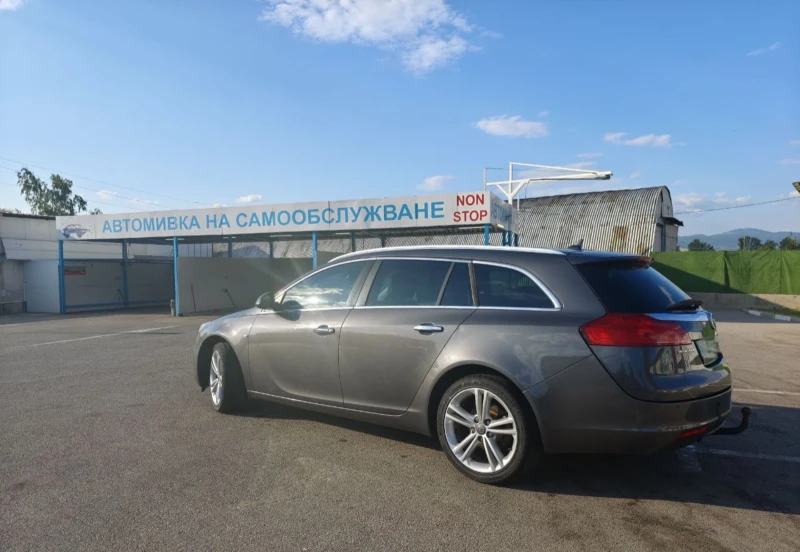 Opel Insignia Opel insignia sports tourer sw TURBO , снимка 9 - Автомобили и джипове - 52155642