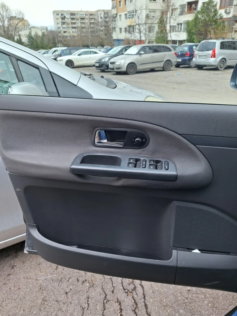 Seat Alhambra 2.0TDi, снимка 10 - Автомобили и джипове - 52014526