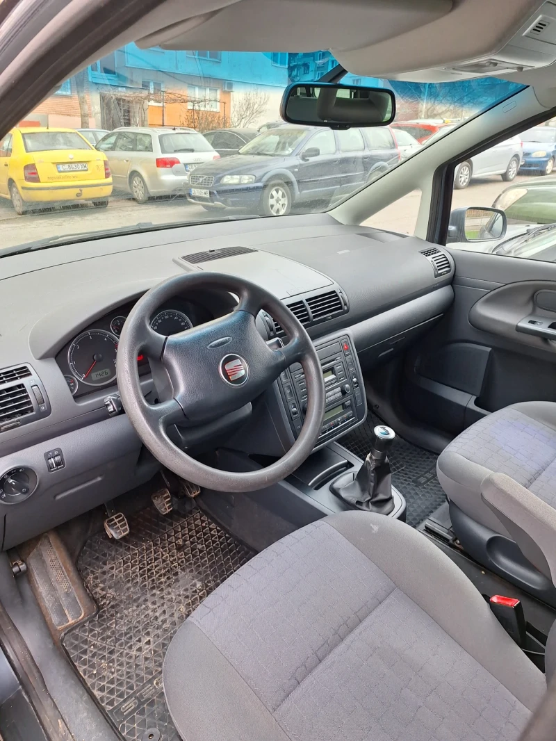 Seat Alhambra 2.0TDi, снимка 14 - Автомобили и джипове - 52014526