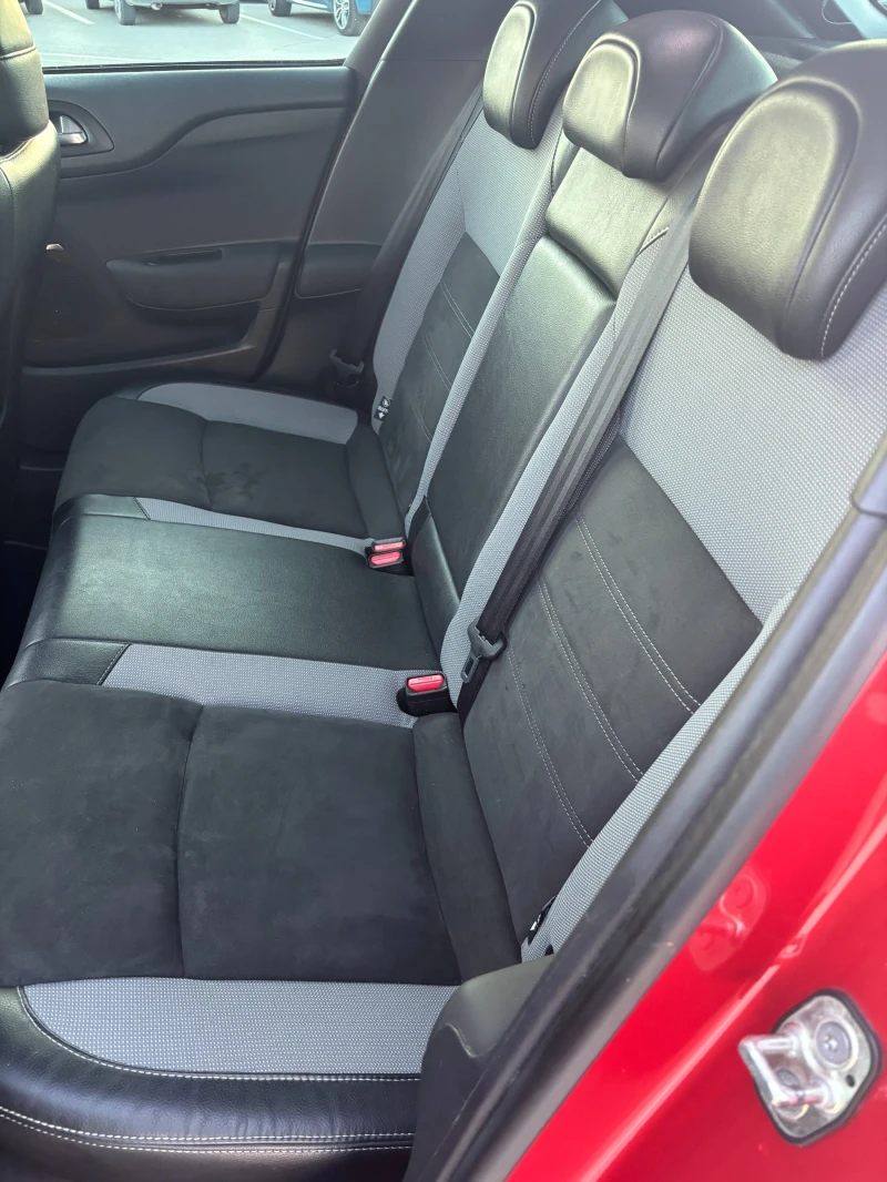 Citroen DS4 Crossback, снимка 8 - Автомобили и джипове - 53143558