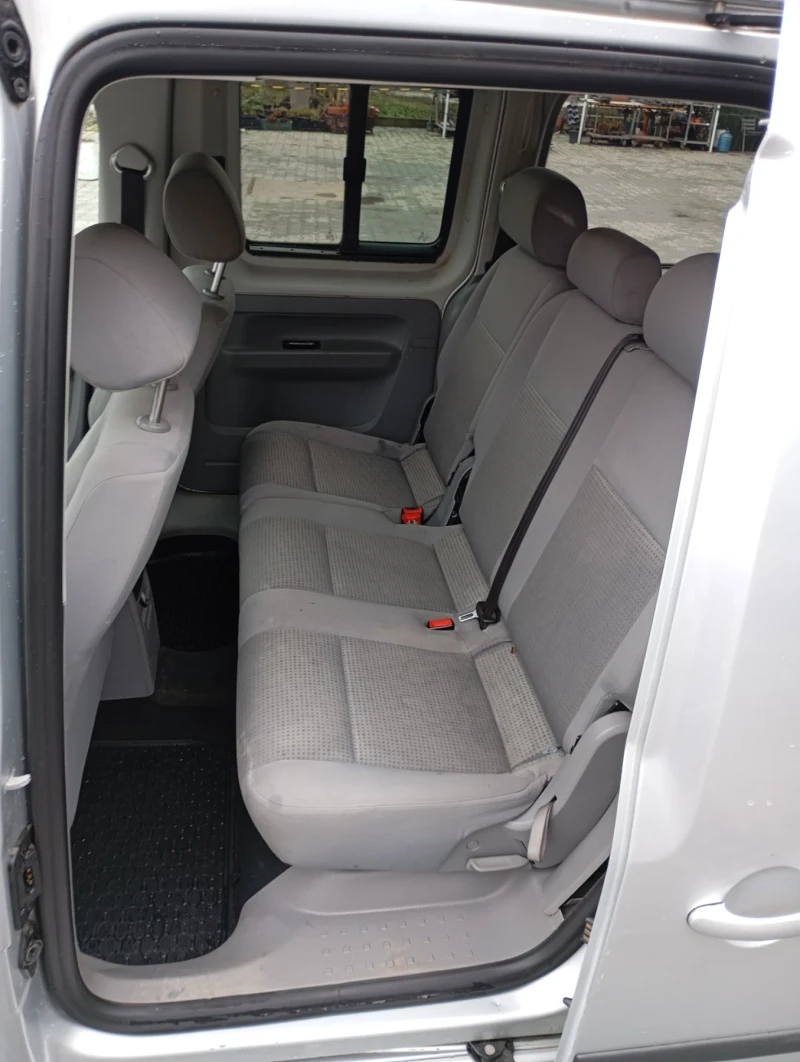 VW Caddy, снимка 10 - Автомобили и джипове - 53295360