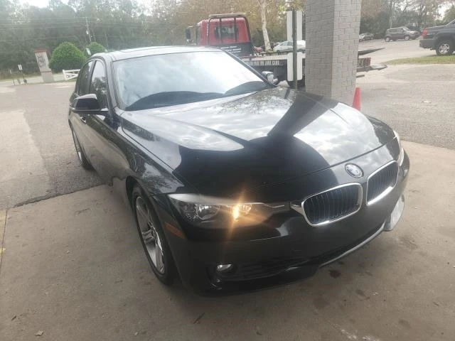 BMW 328 i * Подгрев* Keyless* Hi-Fi music, снимка 2 - Автомобили и джипове - 48042621