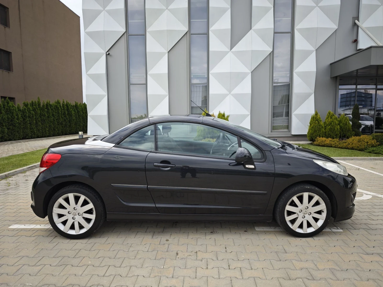 Peugeot 207 СС kabrio - изображение 7