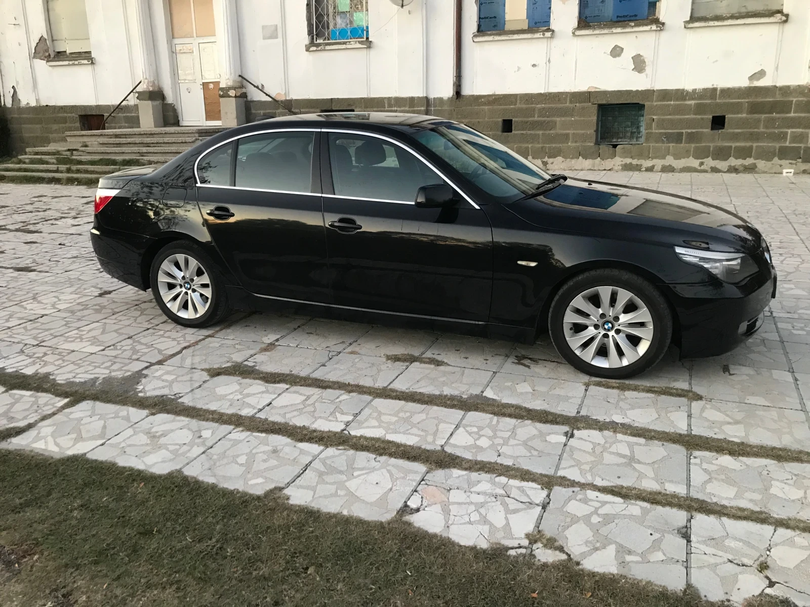 BMW 520  - изображение 9