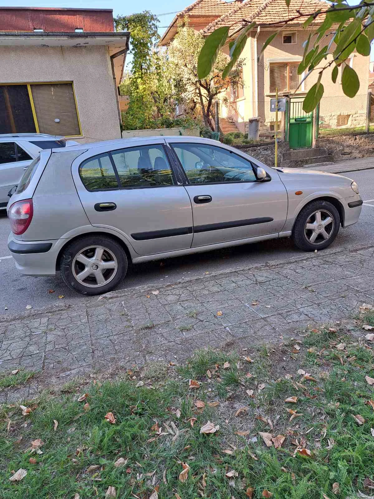 Nissan Almera  - изображение 7