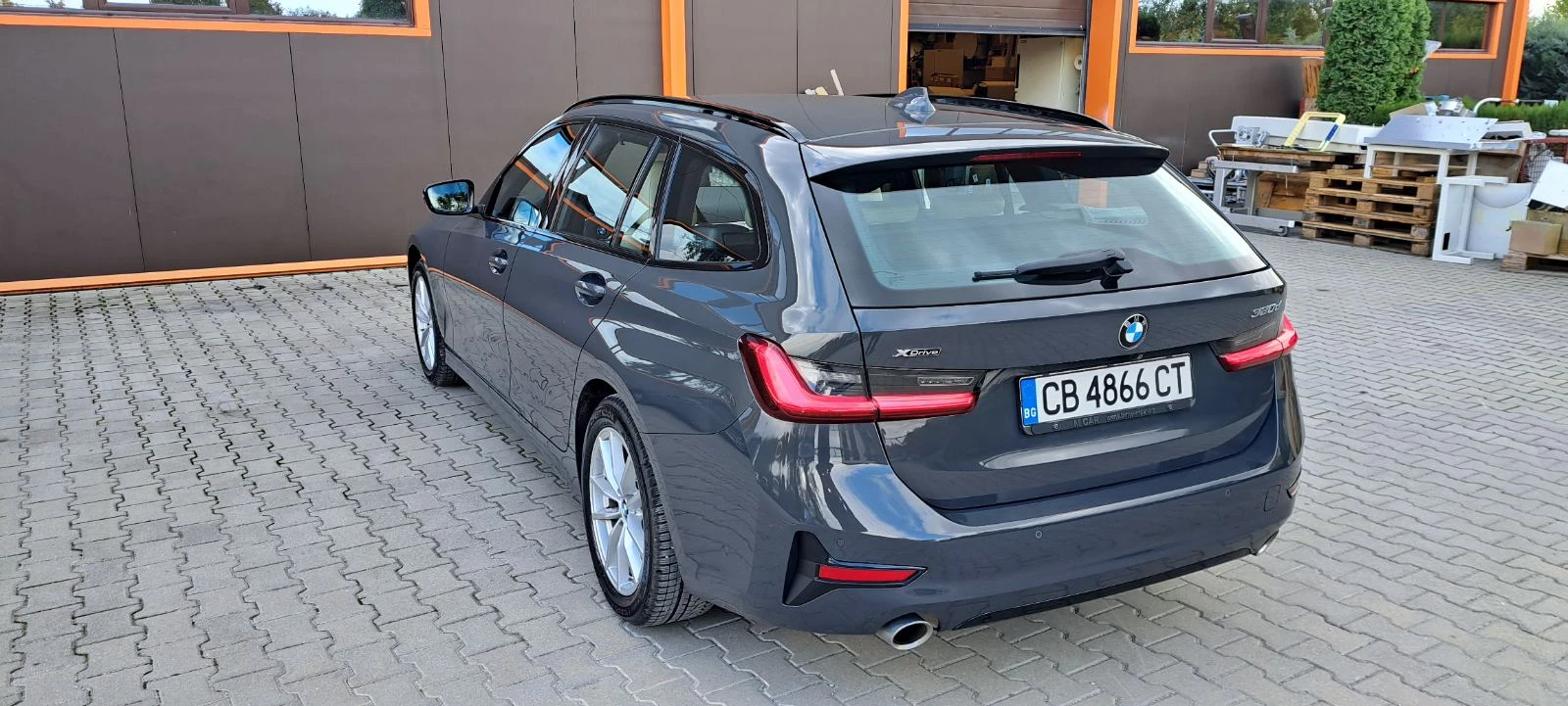 BMW 320 320d xDrive M - изображение 3