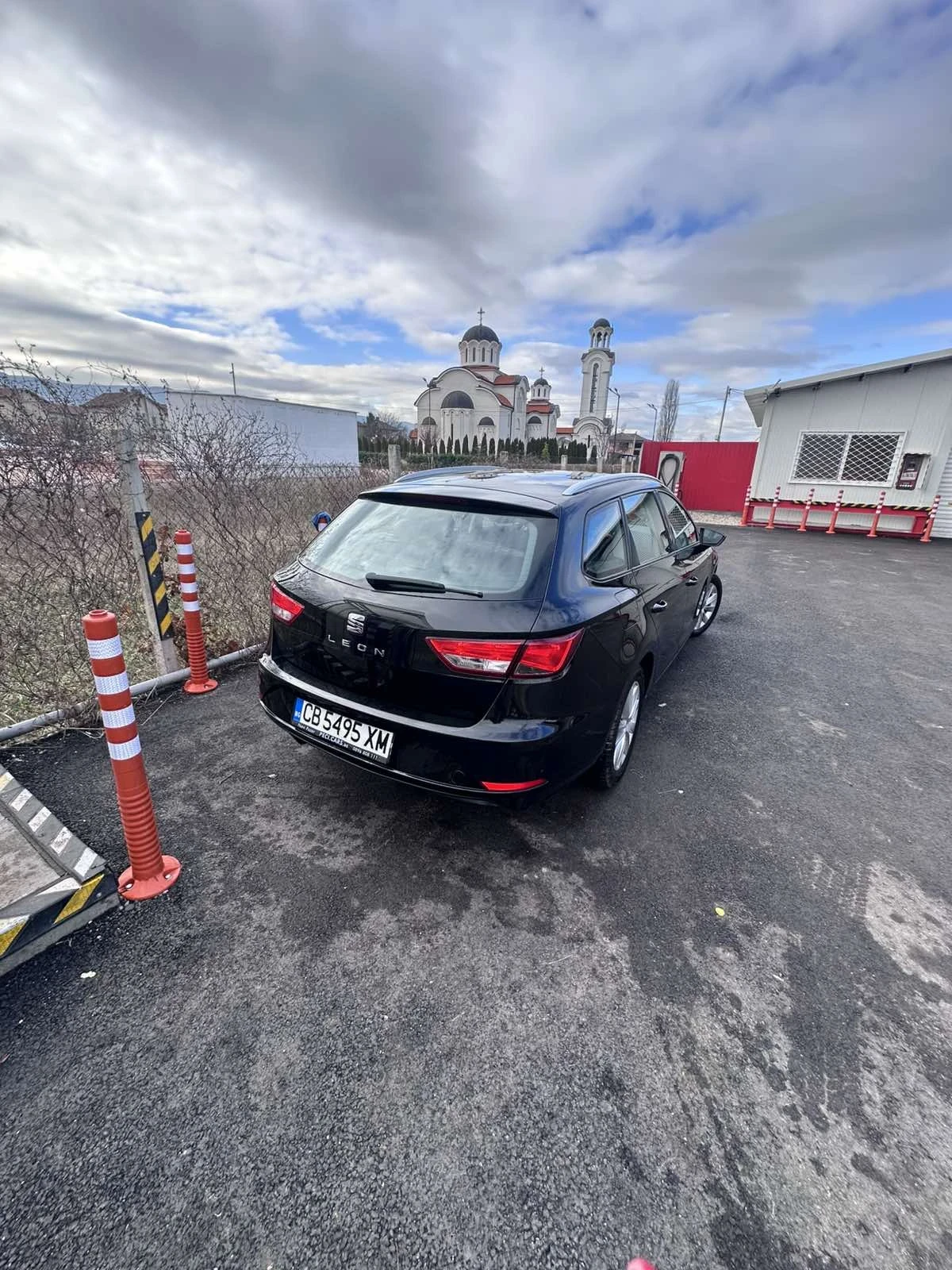 Seat Leon 1.6 TDI 115к.с - изображение 3