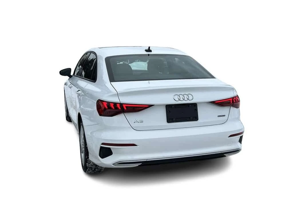 Audi A3 40 TFSI Komfort | 17 inch Wheels| CPO| Panoroof - изображение 10