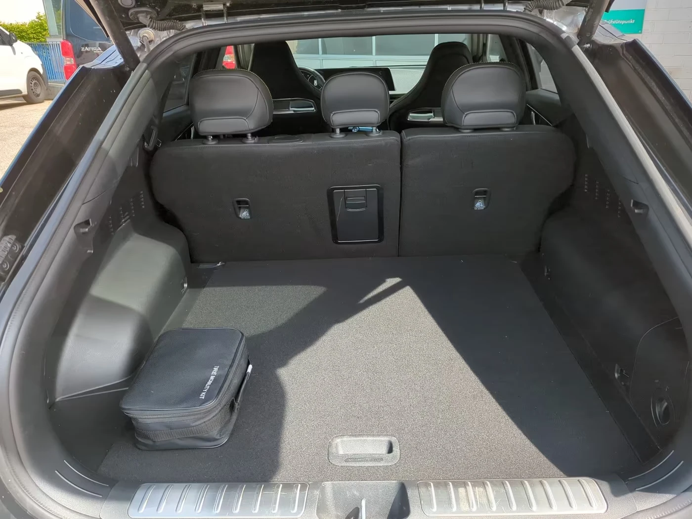 Kia EV6 ELECTRIC/GT/585HP/ACC/LED/360/NAVI/175h, снимка 5 - Автомобили и джипове - 53977474