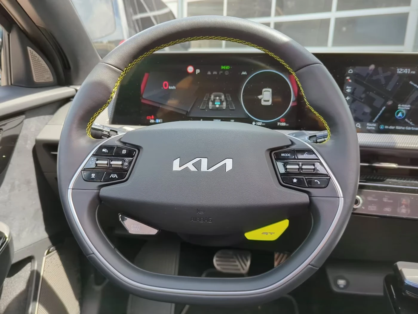 Kia EV6 ELECTRIC/GT/585HP/ACC/LED/360/NAVI/175h, снимка 8 - Автомобили и джипове - 53977474
