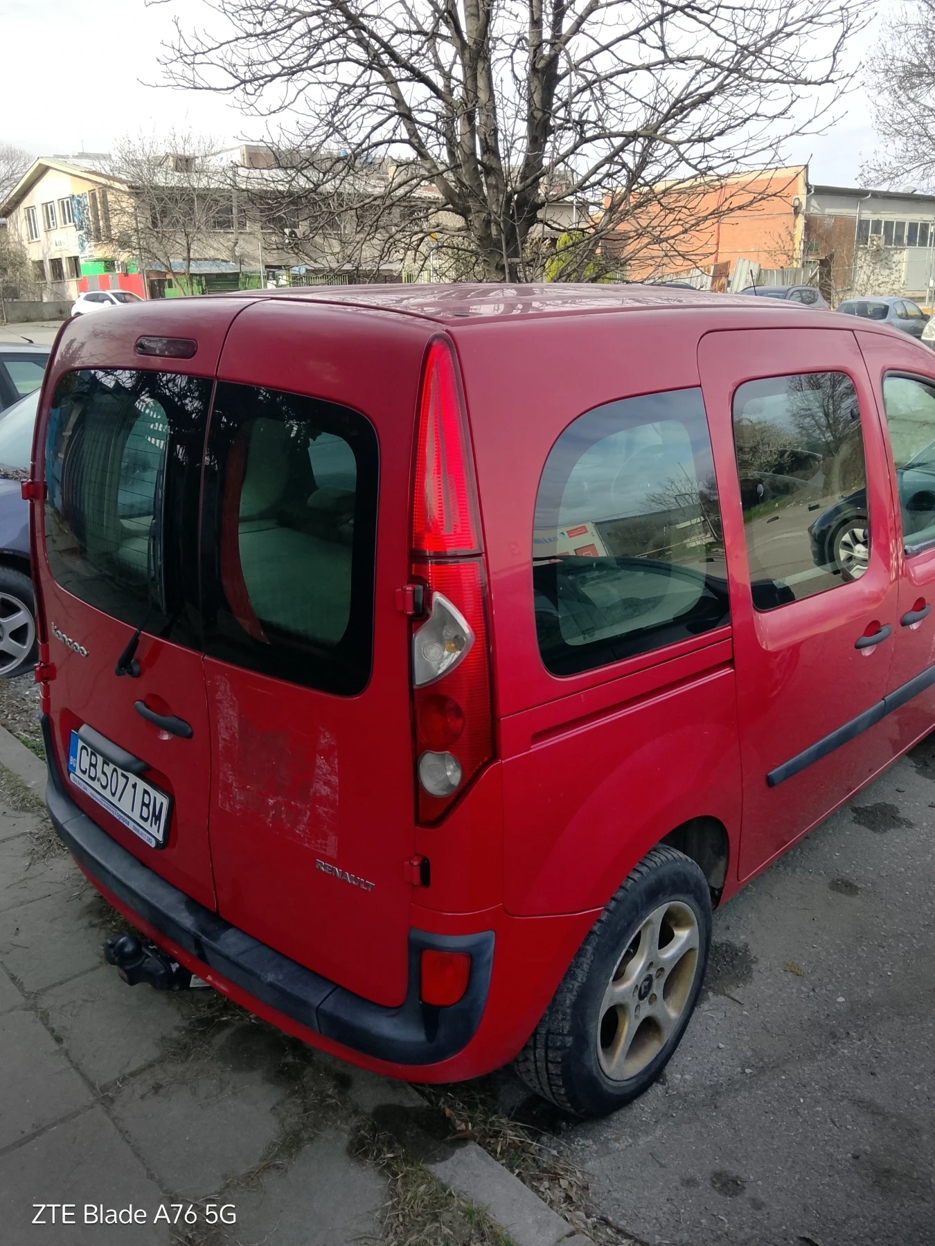 Renault Kangoo, снимка 10 - Автомобили и джипове - 53994292