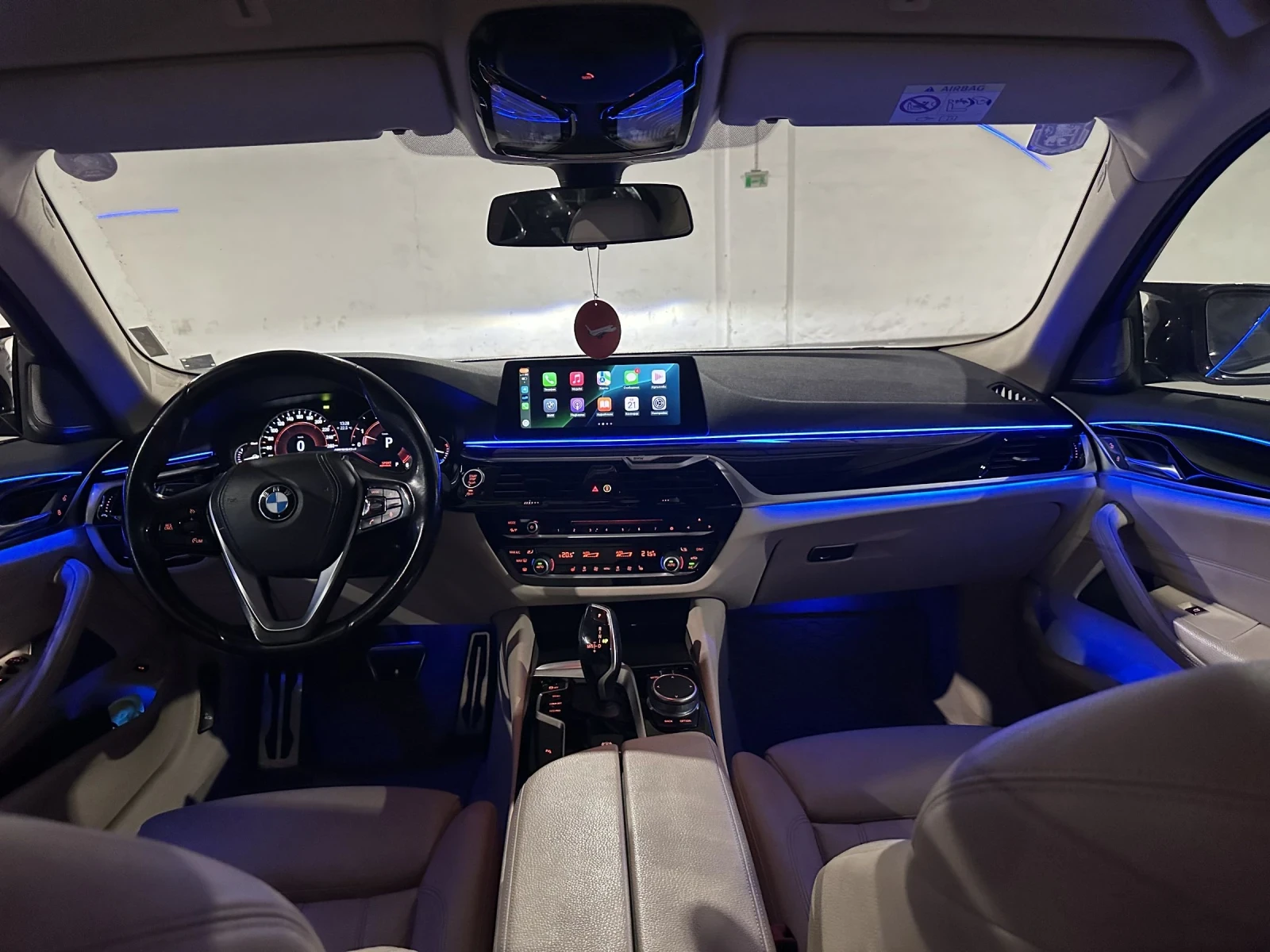 BMW 530 Facelift, M-competion , снимка 11 - Автомобили и джипове - 54139785