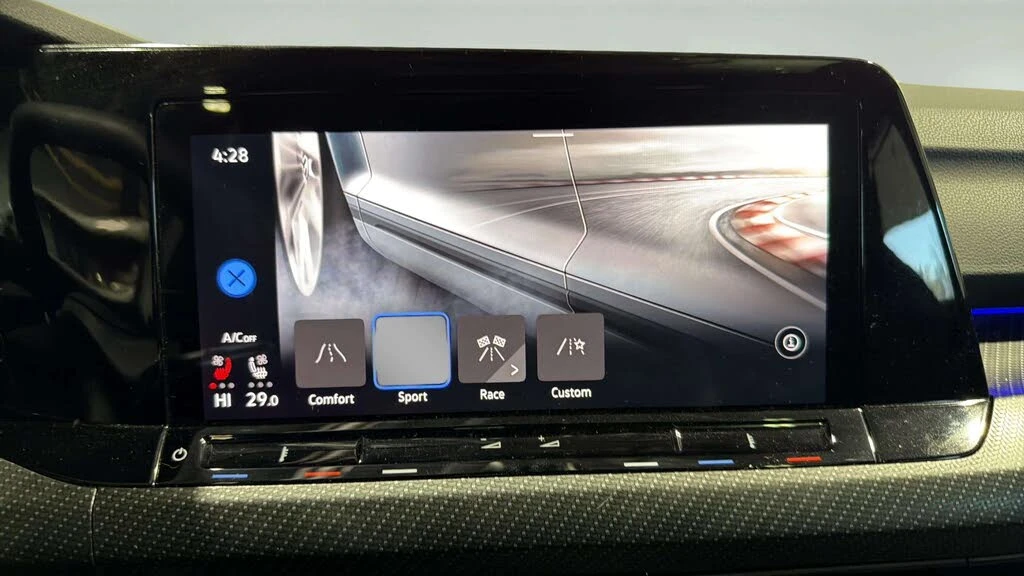 VW Golf  2.0T 4Motion AWD, снимка 12 - Автомобили и джипове - 54231868