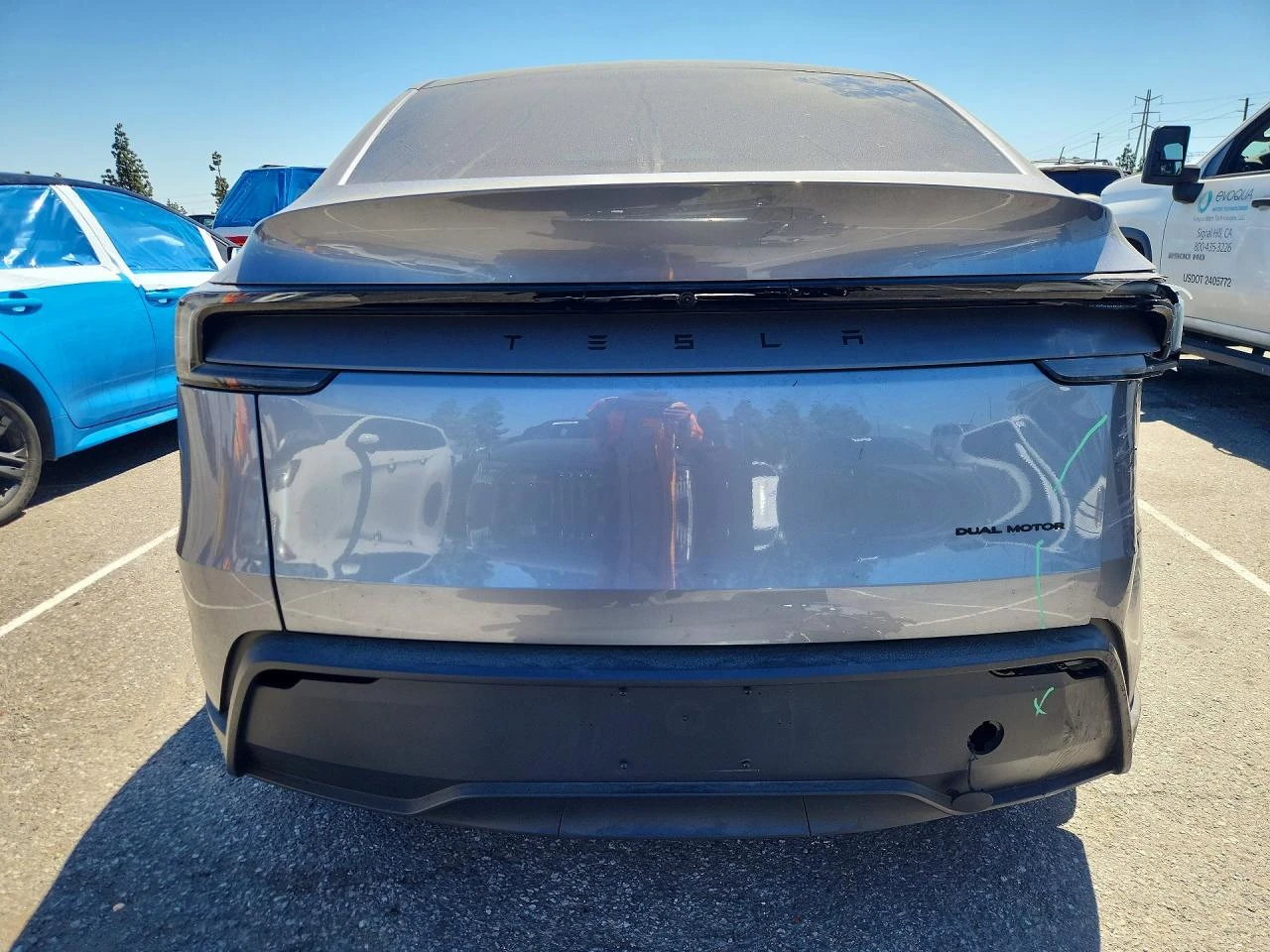 Tesla Model Y Long Range AWD, снимка 6 - Автомобили и джипове - 54318310