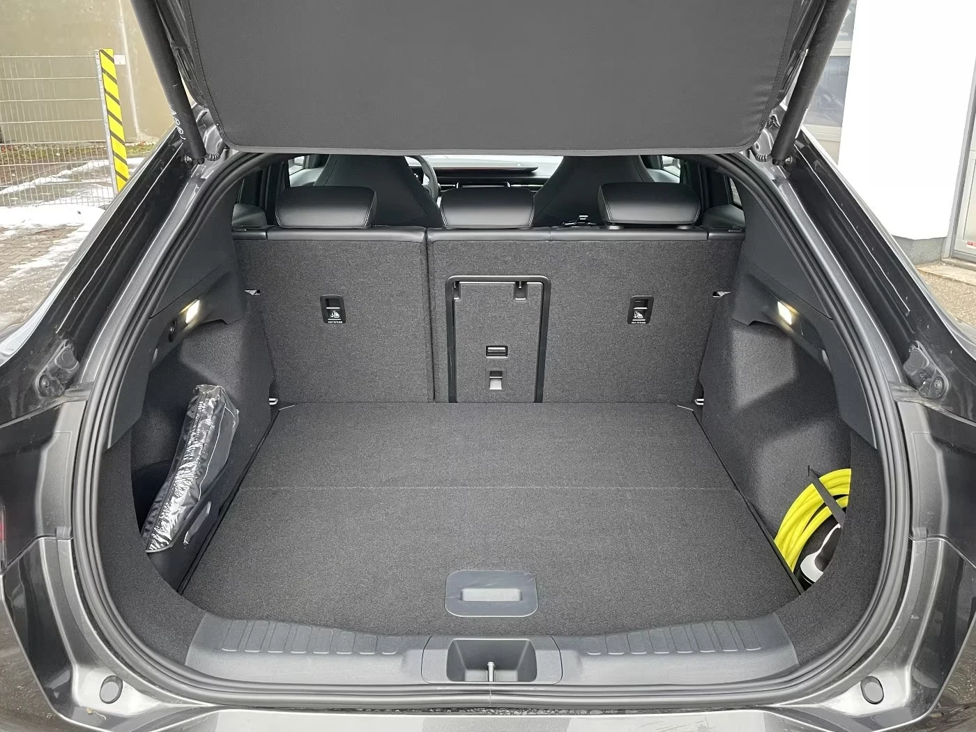 Ford Capri PREMIUM 77kWh Matrix DIST 360* Winter Pack HUD B/O | Mobile.bg � ����������� 17
