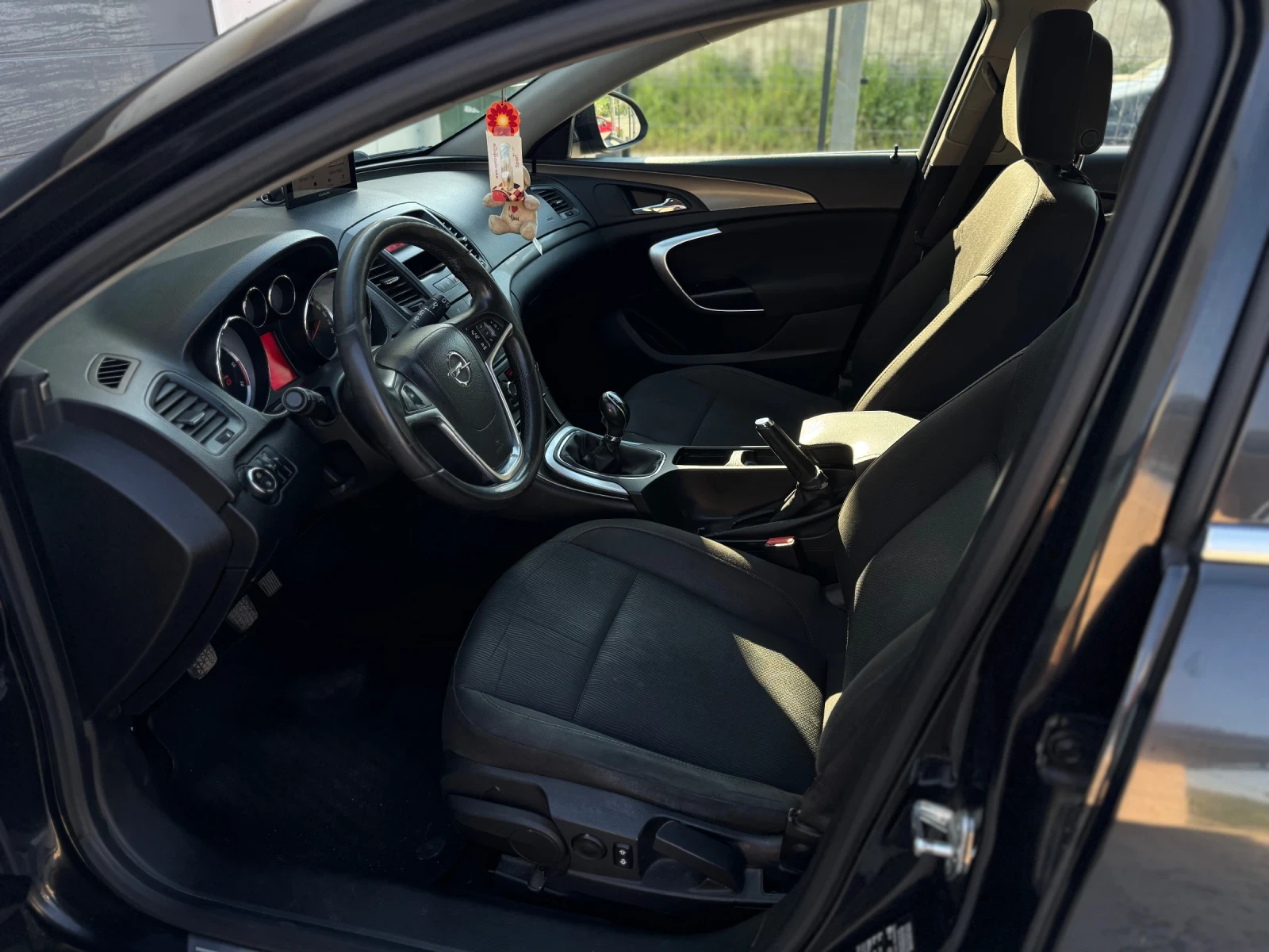 Opel Insignia 2.0 cdti / 2010 / навигация/ климатроник, снимка 10 - Автомобили и джипове - 54495684