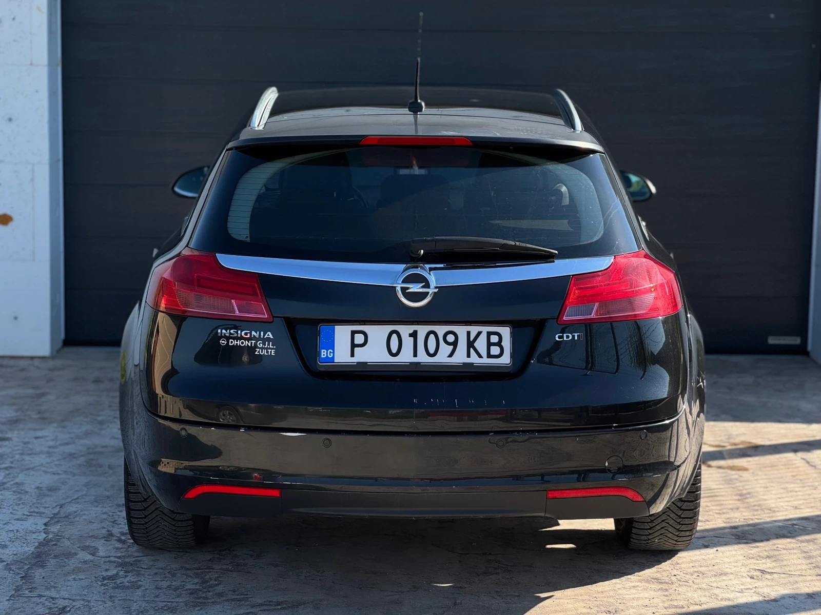 Opel Insignia 2.0 cdti / 2010 / навигация/ климатроник, снимка 5 - Автомобили и джипове - 54495684