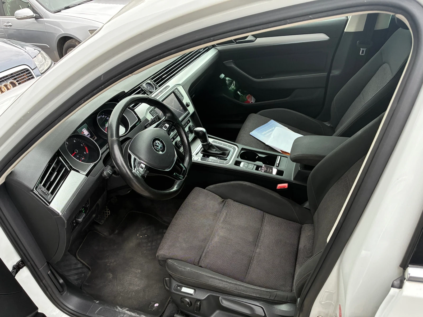 VW Passat 2.0TDI 150 DSG-6, снимка 7 - Автомобили и джипове - 54804690