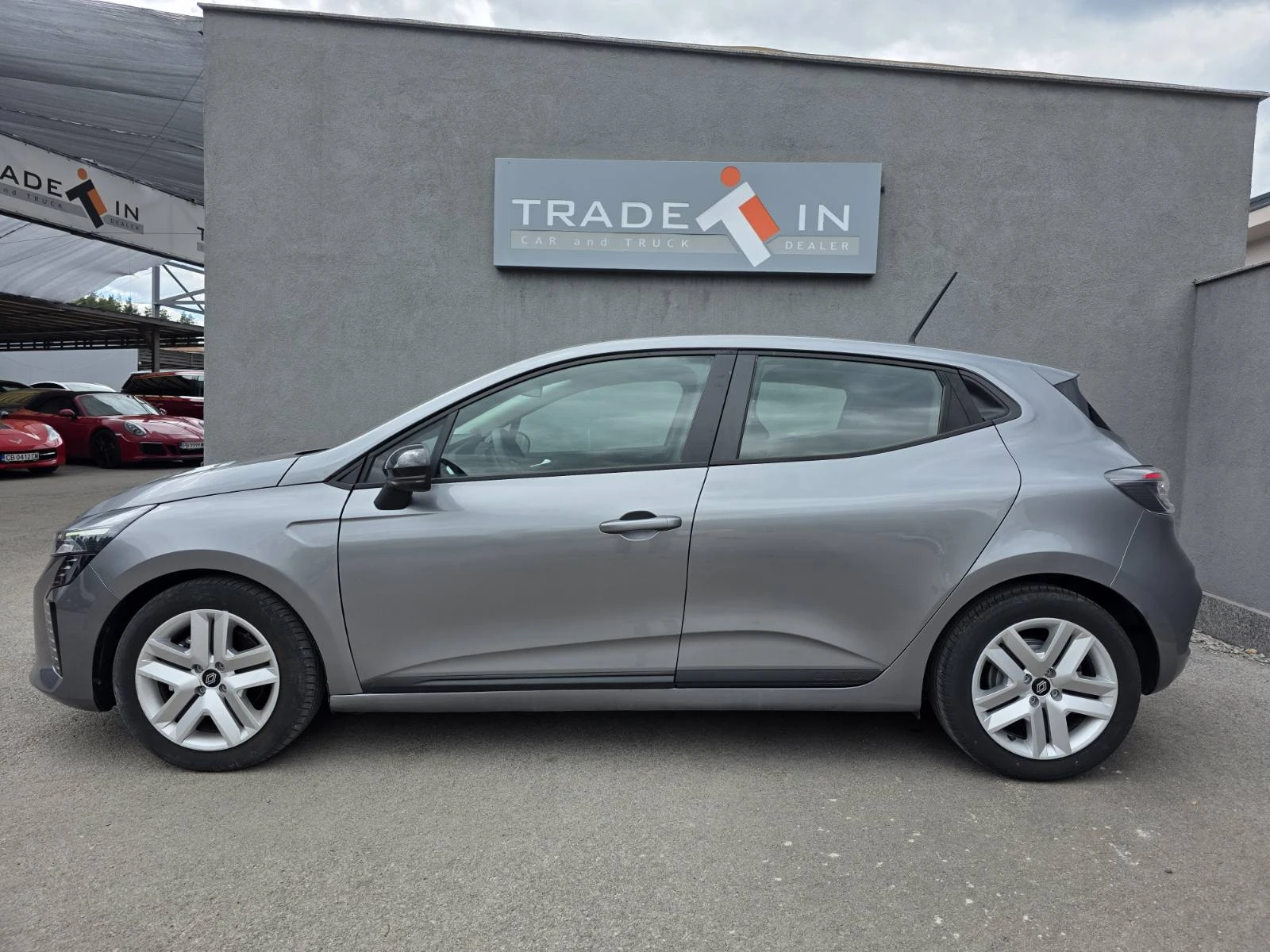 Renault Clio E-TECH HYBRID 1.6, снимка 7 - Автомобили и джипове - 54908826