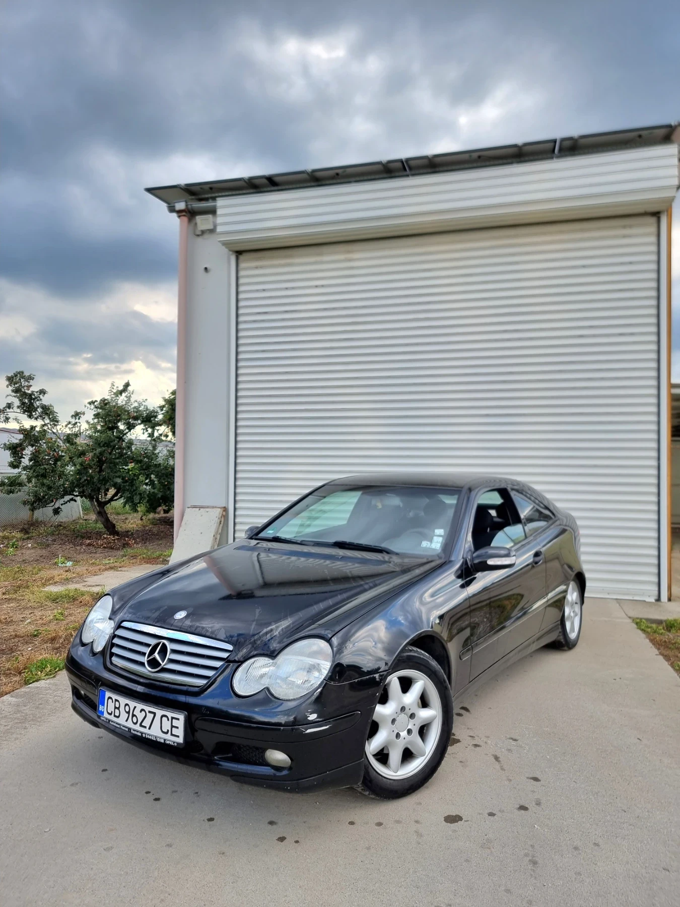 Mercedes-Benz C 180 1.8, снимка 2 - Автомобили и джипове - 54979886