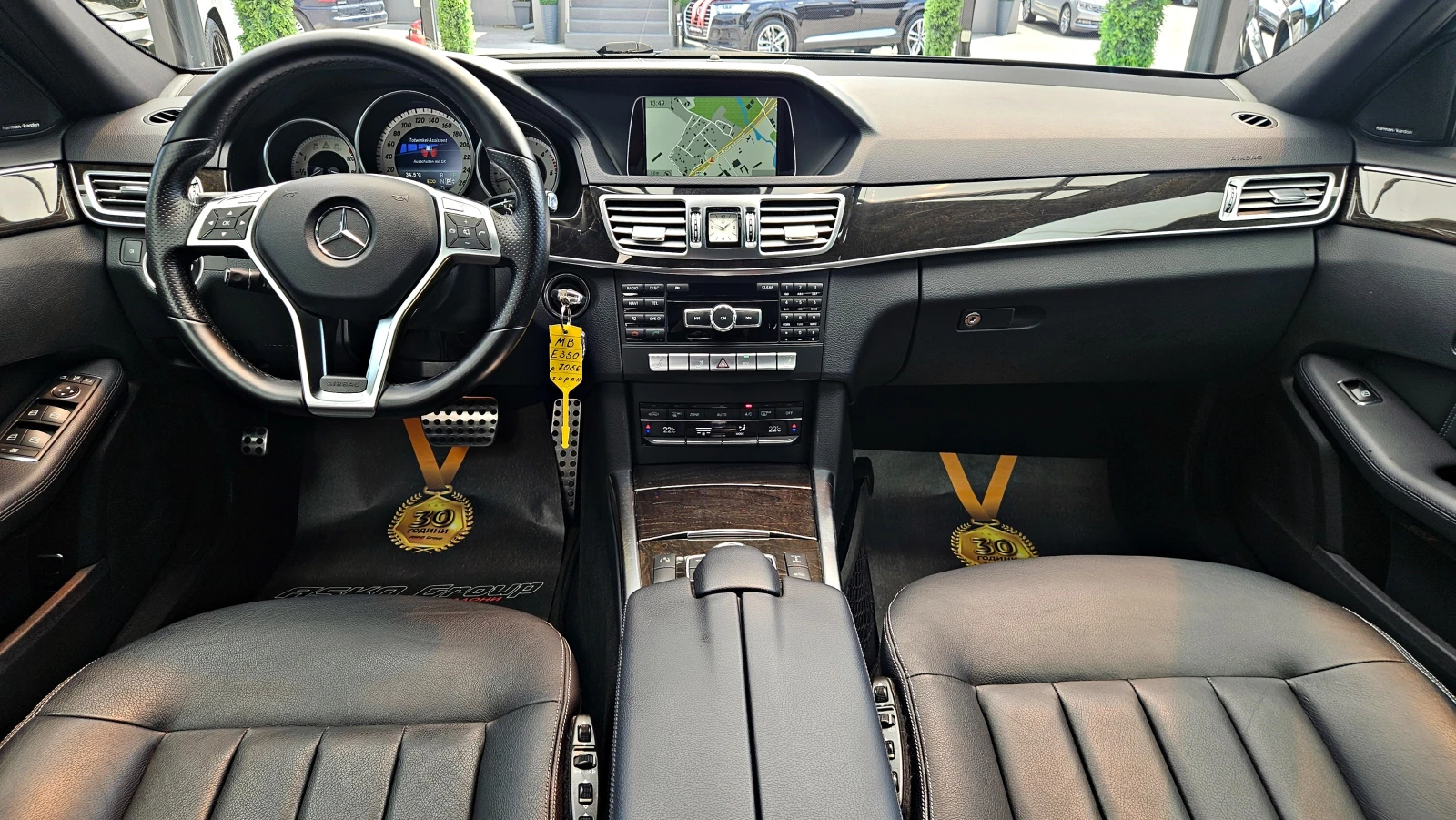Mercedes-Benz E 350 AMG/4MAT/GERMANY/CAMERA/ПОДГРЕВ/AIRMAT/HARMAN/LIZI, снимка 9 - Автомобили и джипове - 54993845