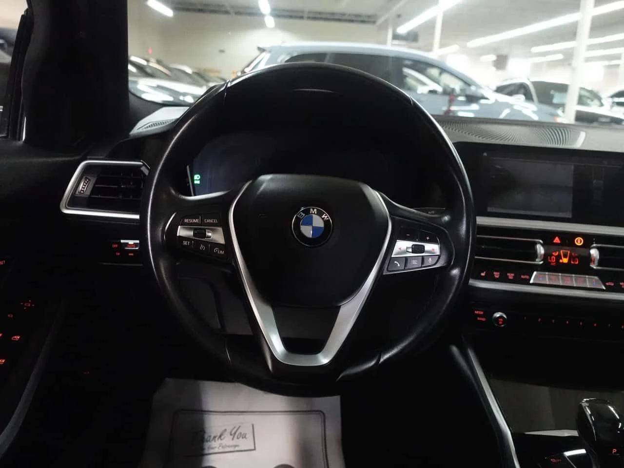 BMW 330 | xDrive | Nav | Leather | Sunroof | CarPlay , снимка 11 - Автомобили и джипове - 55047395